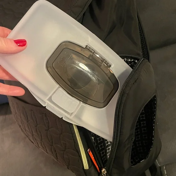 Fisher-Price Quilted Black diaper Backpack - Picture 5 of 8